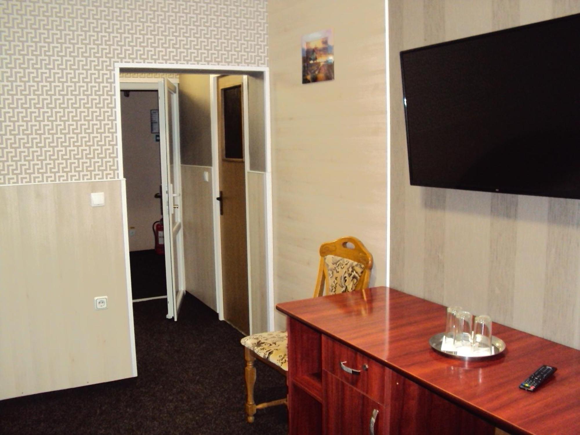 Pension Regal Satu Mare Exteriér fotografie