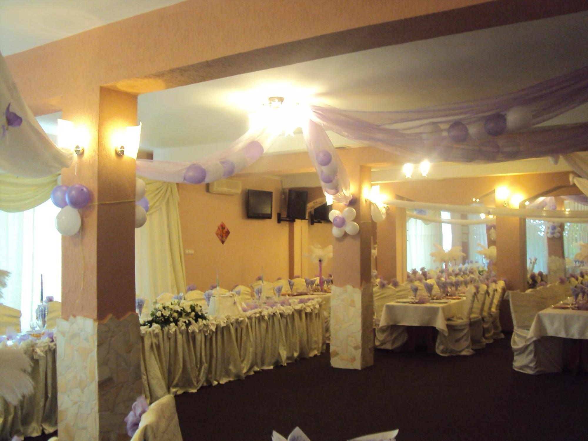 Pension Regal Satu Mare Exteriér fotografie